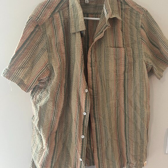 Free Planet short sleeve button down L - Picture 1 of 8